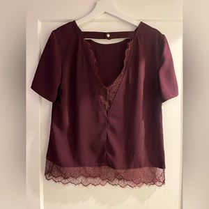 Dynamite, short sleeve blouse with lace trim